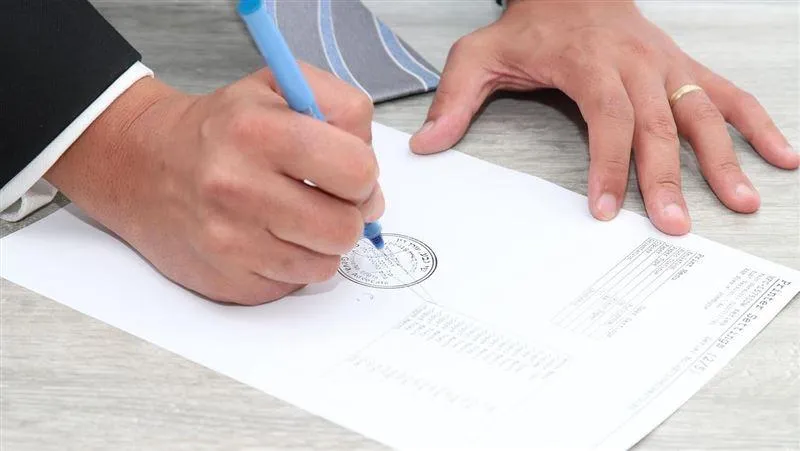 她離婚五年幫前夫繳保費卻白繳？專家提醒注意「3點」