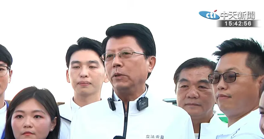 質疑烏山頭光電板遭告　謝龍介到案說明：郭國文是廠商代表？