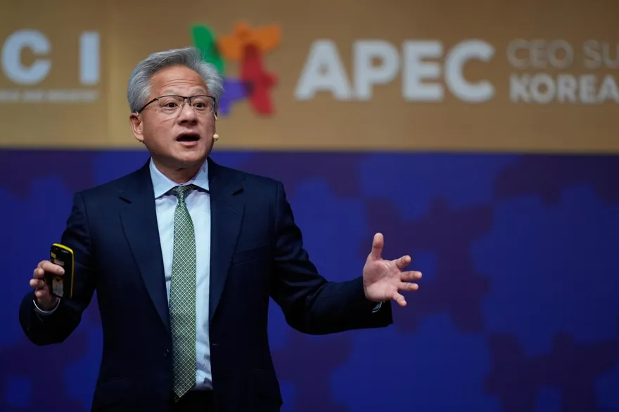 當年一卡皮箱來推銷…韓龍山電子街憶黃仁勳：如今已是大咖