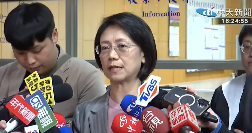 傳翁曉玲遭清大解聘？　本尊發聲：只取消合聘、仍為通識中心主聘