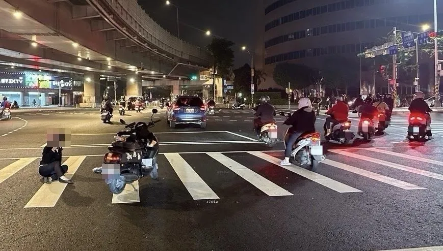 影/女騎士遭擦撞倒地骨折險遭公車輾　對方竟肇事逃逸