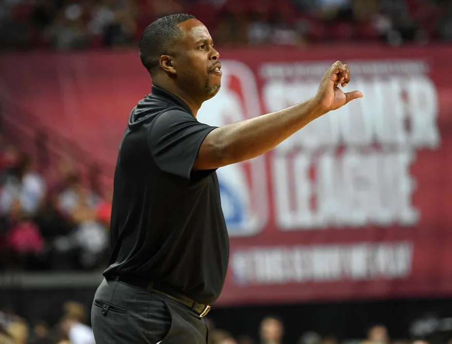 NBA/洩詹姆斯傷情涉非法賭博　前隊友瓊斯不認罪