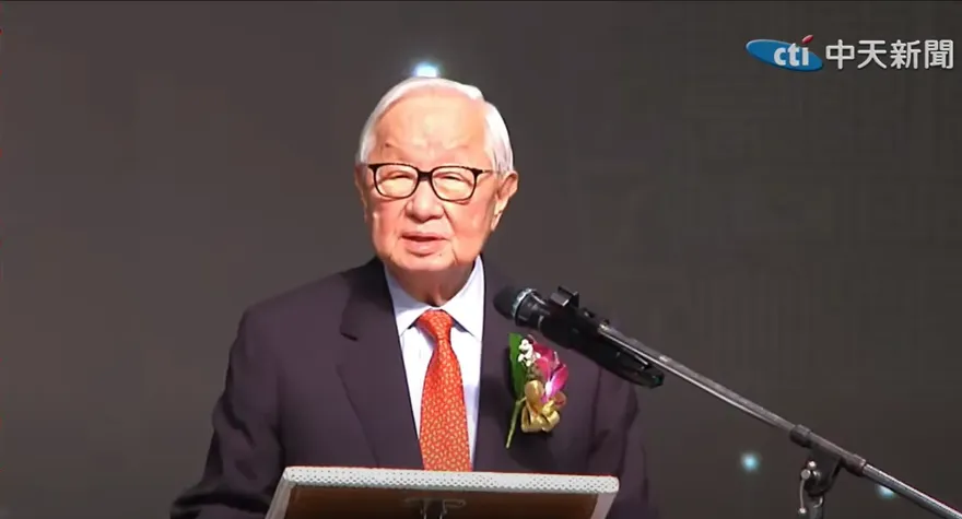 張忠謀缺席台積電運動會　94歲的他抗癌靠「每天吃一片木瓜」