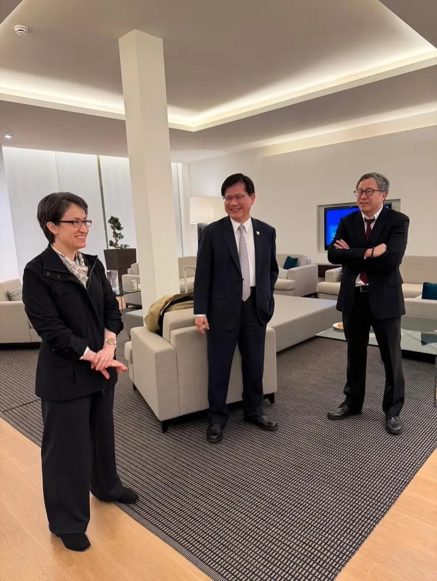 致謝總統與外交團隊　林佳龍陪同蕭美琴訪歐：任務順利完成