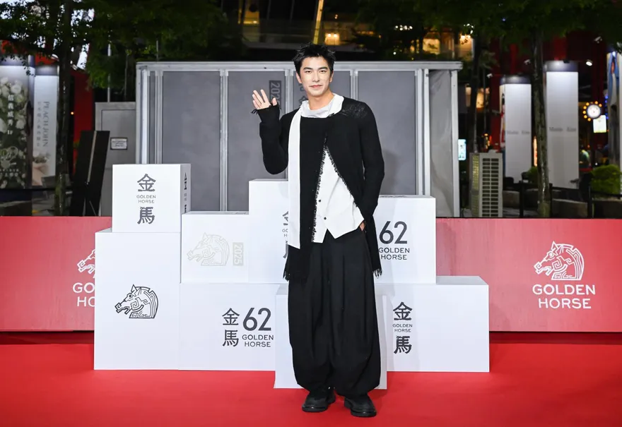 只能是曾敬驊！《想見你》製作人自爆情勒經紀人：不演就賣給韓國