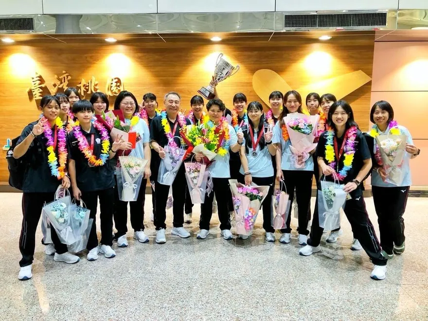 中華隊奪U16女排亞錦賽亞軍返台！盼世錦賽再創佳績