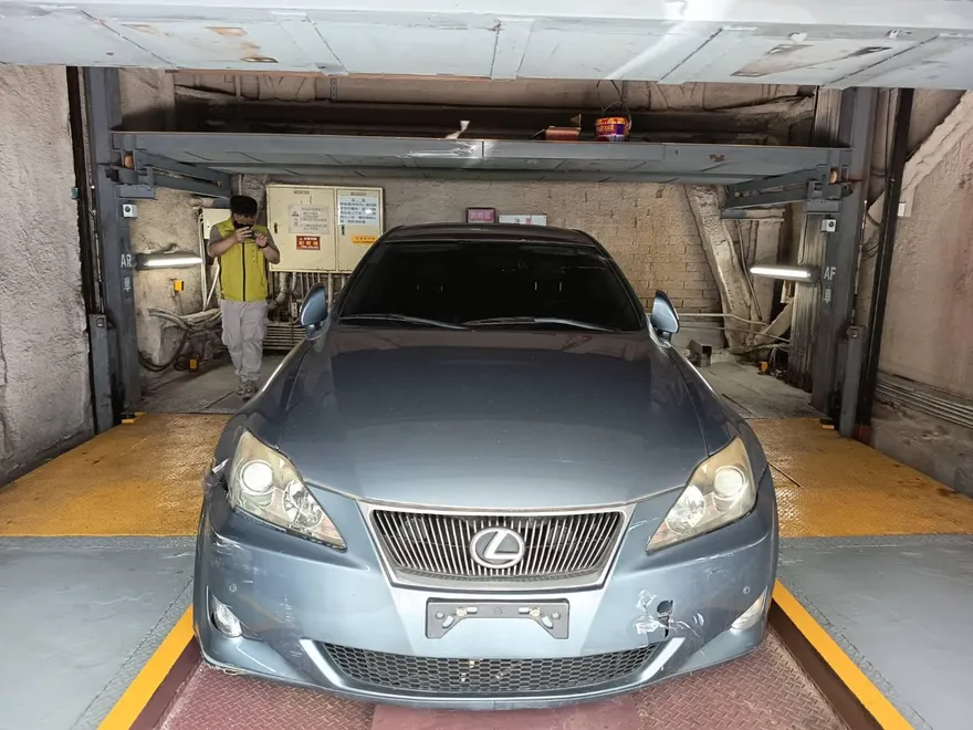 19年LEXUS轎車1500元拍出　中古車業者喊：虧大了