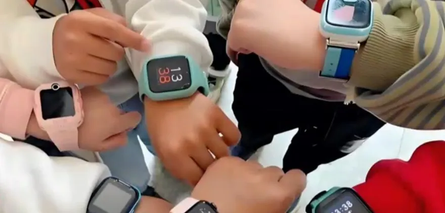 點讚數決定地位！陸兒童手錶變身學生社交貨幣　灰色產業鏈引憂慮