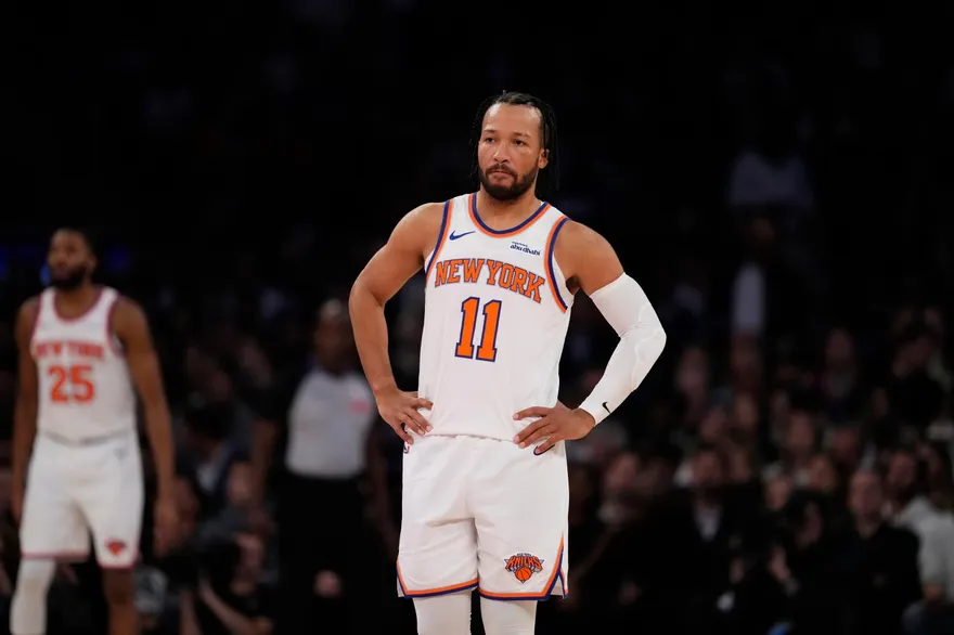 NBA/布朗森「垃圾時間」受傷！尼克主帥遭疑為何不換人