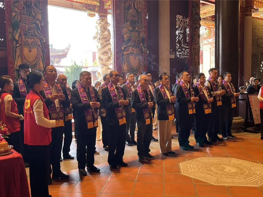 張榮恭參拜華東第一媽祖廟！首曝「和陸興台」兩岸戰略