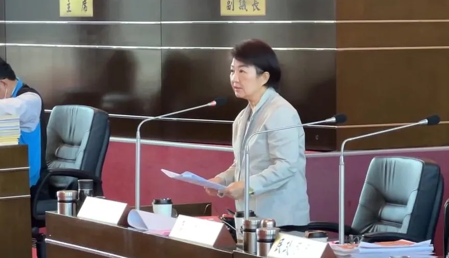 賓賓哥未經同意在校園直播遭轟　盧秀燕痛批可惡：永不錄用