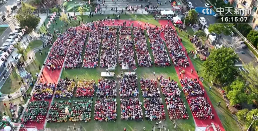 直搗邱議瑩本命區！林岱樺旗山大造勢現場湧入超過1萬人