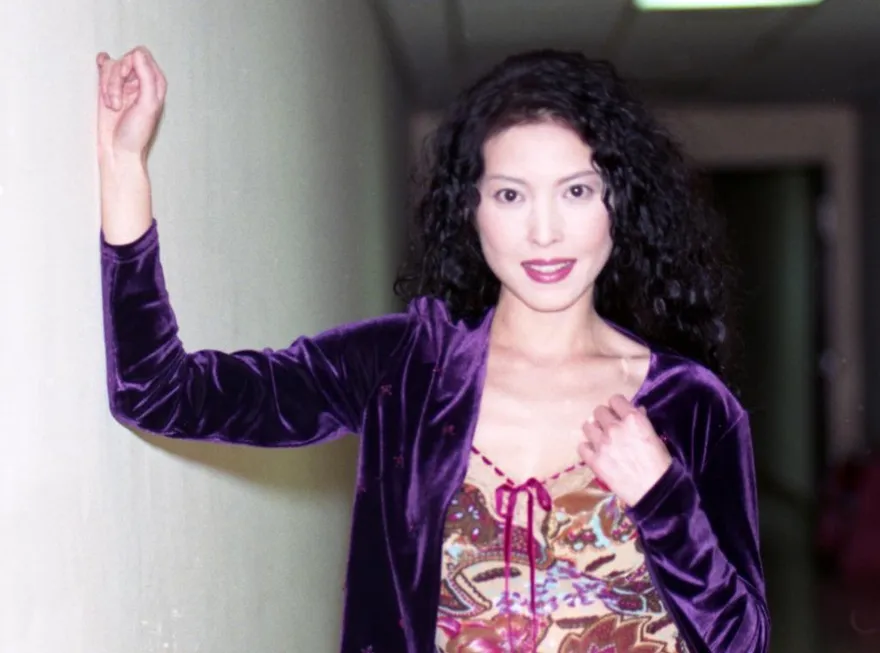 前美艷港星李婉華左眼失明半年！揭視網膜湧裂孔康復歷程