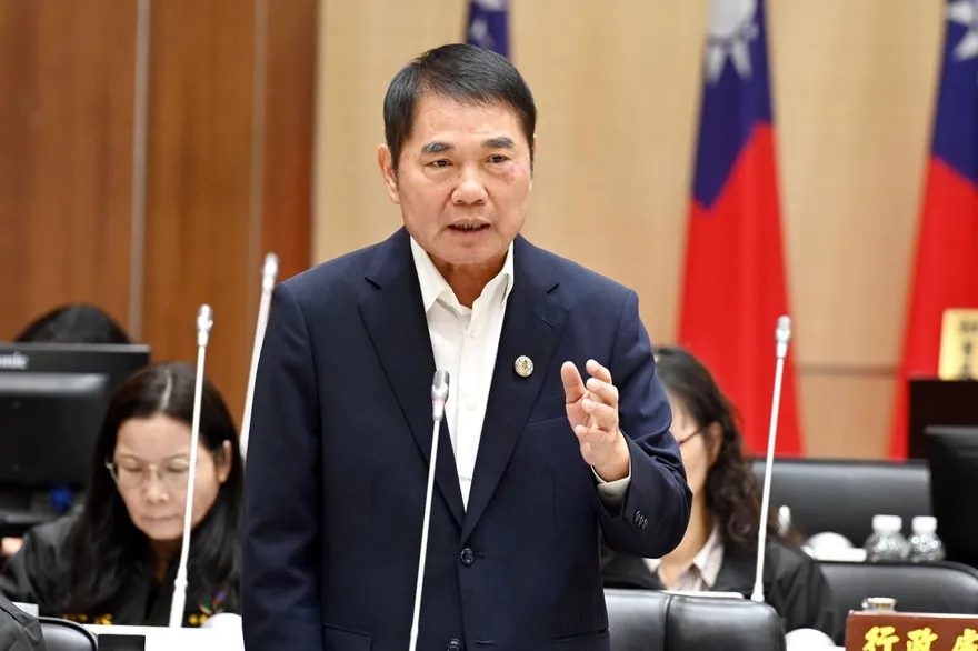 憂政院版財劃法「看得到又吃不到」　鍾東錦：不確定性最糟糕