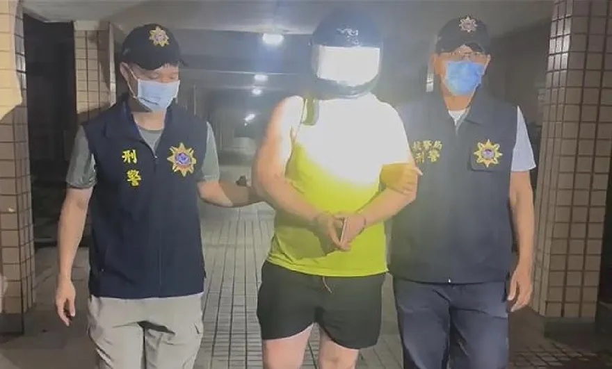 拉脫維亞男運毒入境桃機　遭逮辯「以為是寶石」慘了