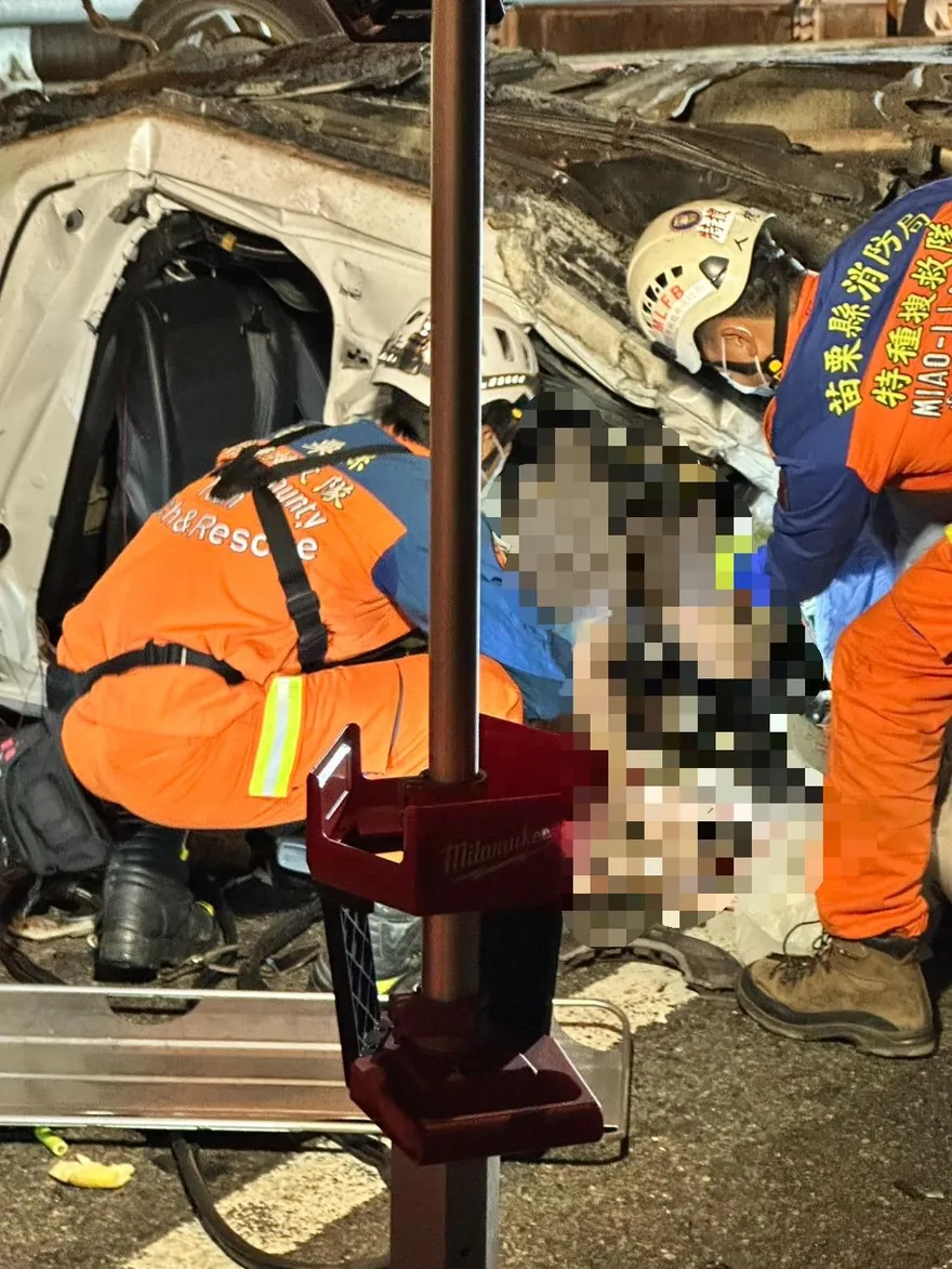 影/車毀人亡！國1銅鑼段重大車禍「駕駛不治」