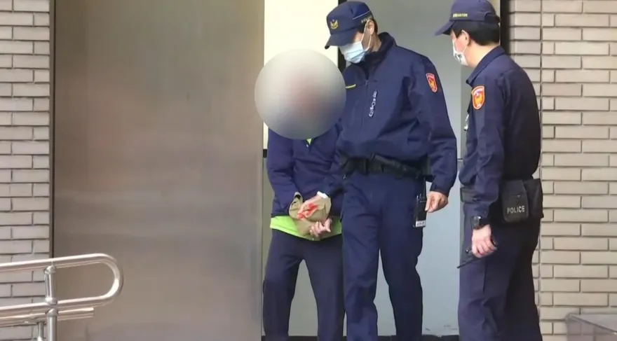 影/不滿被催討欠債！　房客狂砍二房東297刀遭判刑19年