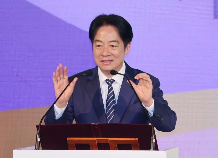 賴稱「2027武統台灣」！被抓包急改3字挨酸：偉大的萊爾校長絕不能輸