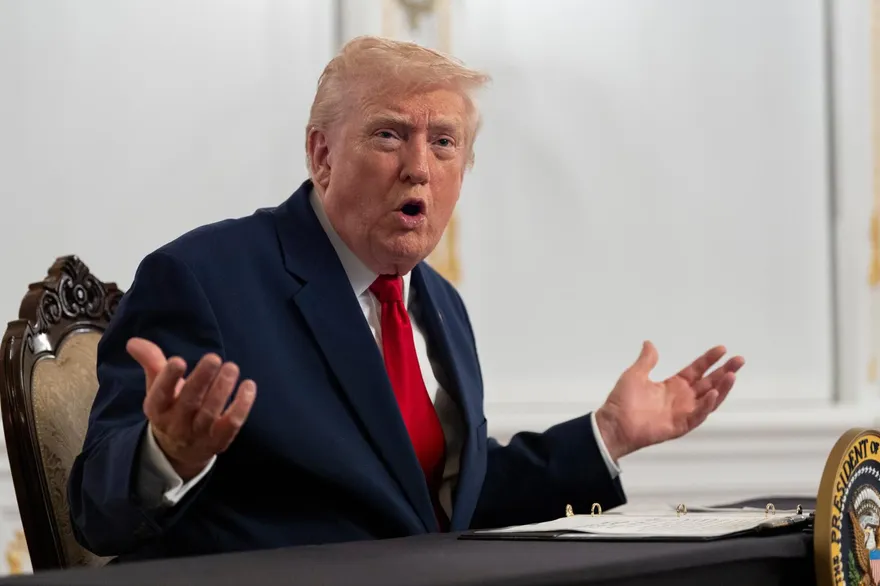 震撼彈！川普宣布：拜登「自動簽名機」代簽文件全數作廢