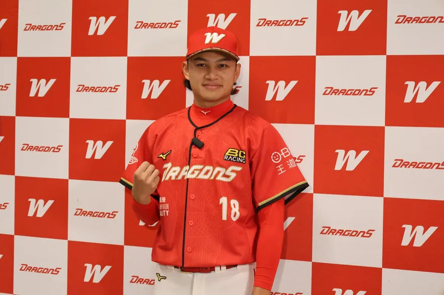 日職/軟銀搶3億搶「台灣至寶」徐若熙　 日媒曝還有備案