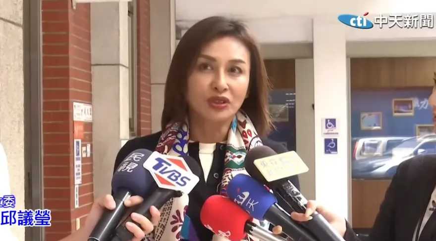 高雄誰在買民調？邱議瑩喊「不清楚」　林岱樺批：傷害民進黨