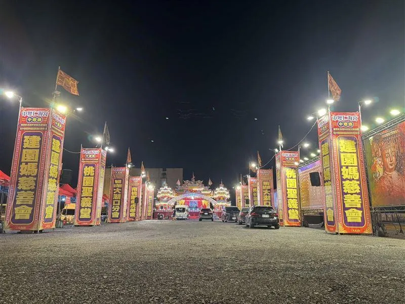 影/僅撐5個月！「北台灣最大夜市」仁海宮夜市本周熄燈