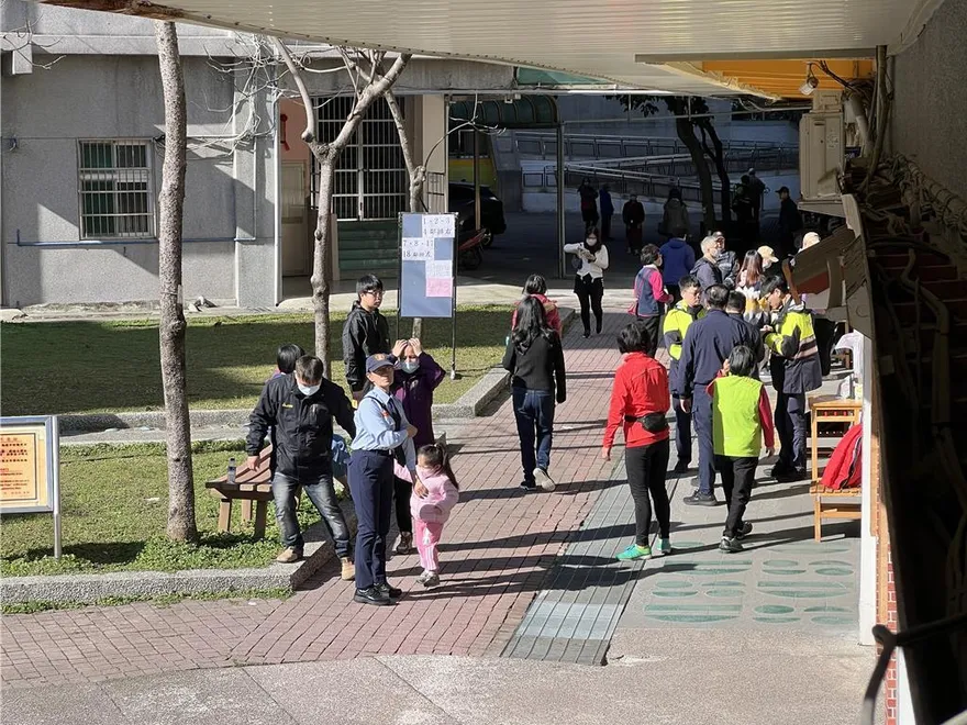 民進黨提案「選舉放假兩天」！林濁水怒斥「鬧夠了沒」