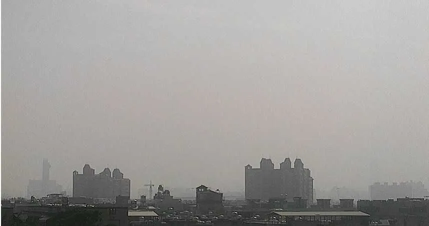 東北季風境外污染物！　南部空氣品質亮橘燈至週五改善