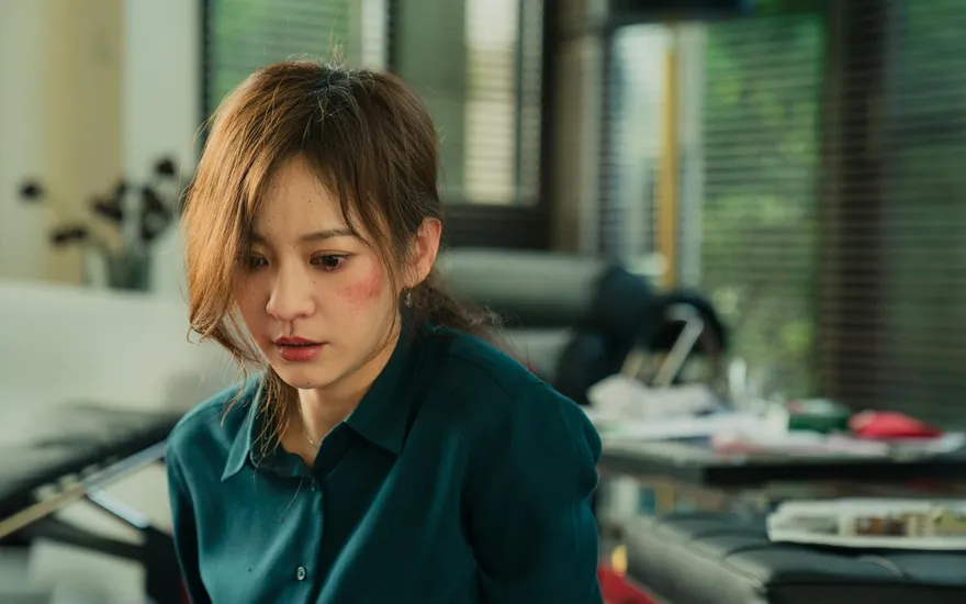 陳意涵失控殺夫！奮戰7小時「臉蛋掛彩」  累癱直呼：都殺不死