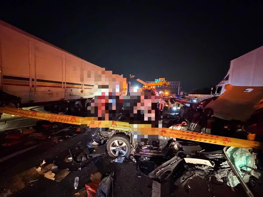 國1連環車禍1人頸椎斷裂亡！　砂石車駕駛竟肇逃