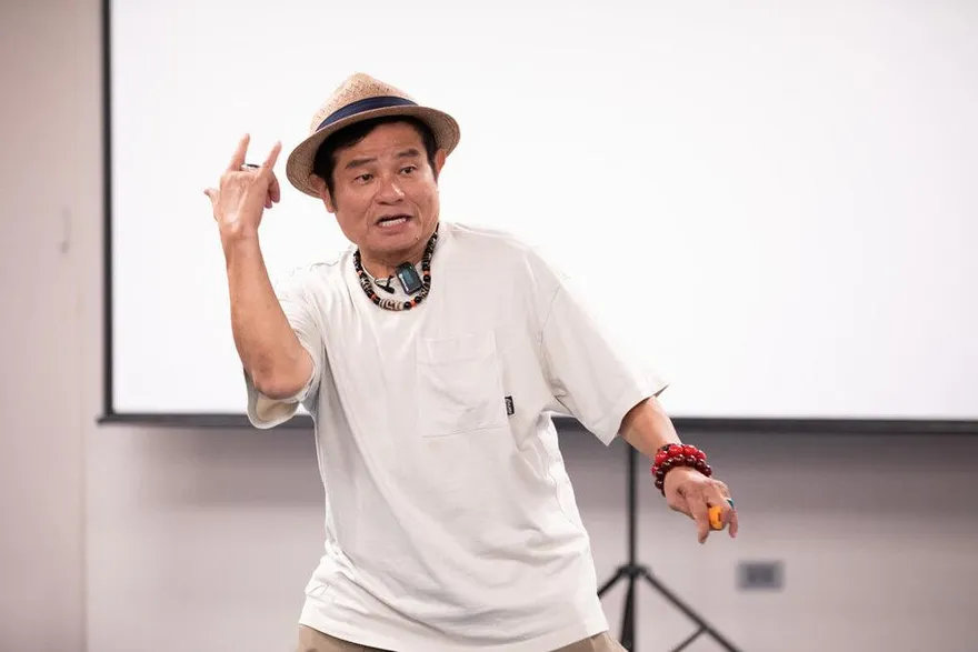 許效舜變講師！自薦授課台語表演班「小題大作」