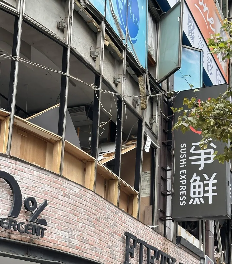 影/新北定食8府中店氣爆！　業者：會持續慰問傷者
