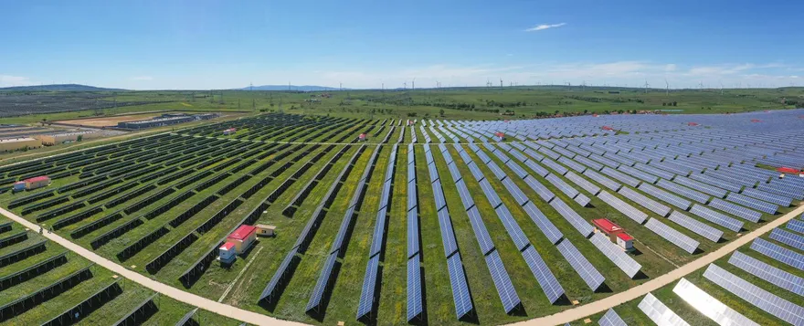 綠能建設陸占74%、美占5.9%！美專家：陸成氣候進步最大希望