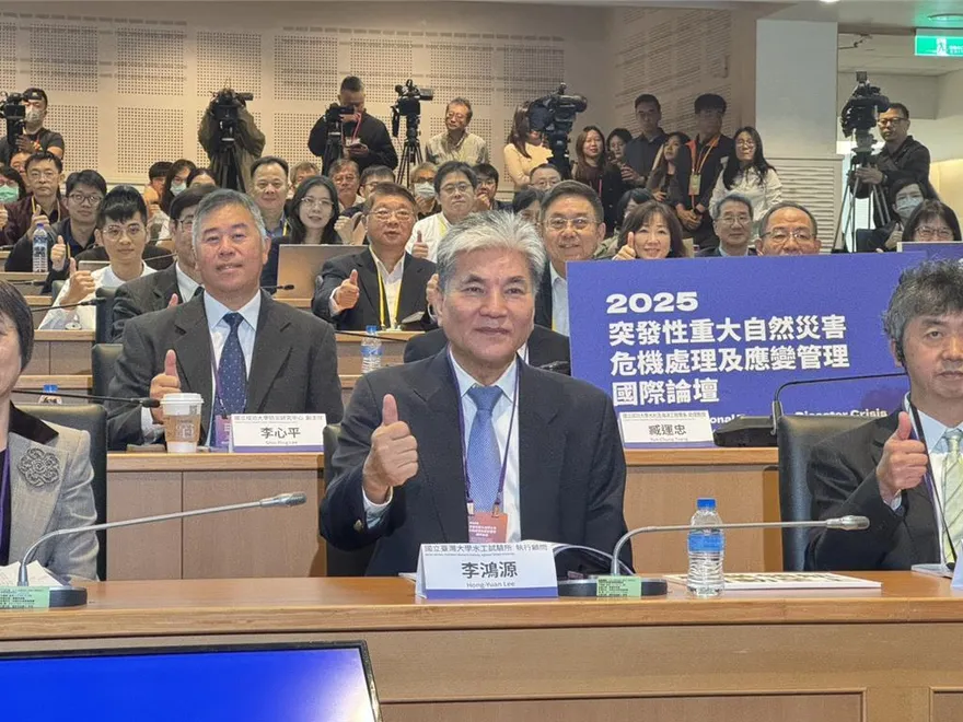 詐團冒名問「投資港股助智庫」 李鴻源急提醒：切勿上當