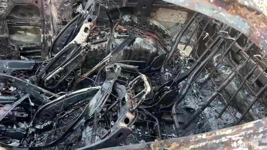 使用松香水！台中公墓停車場轎車燒成骨架　39歲男40%燒燙傷