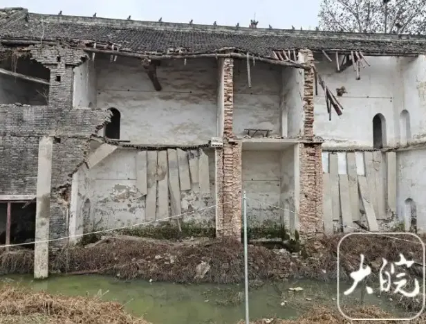 陸「中華五千年景區」淪鬼城　投資超4千萬打造建築坍塌破敗