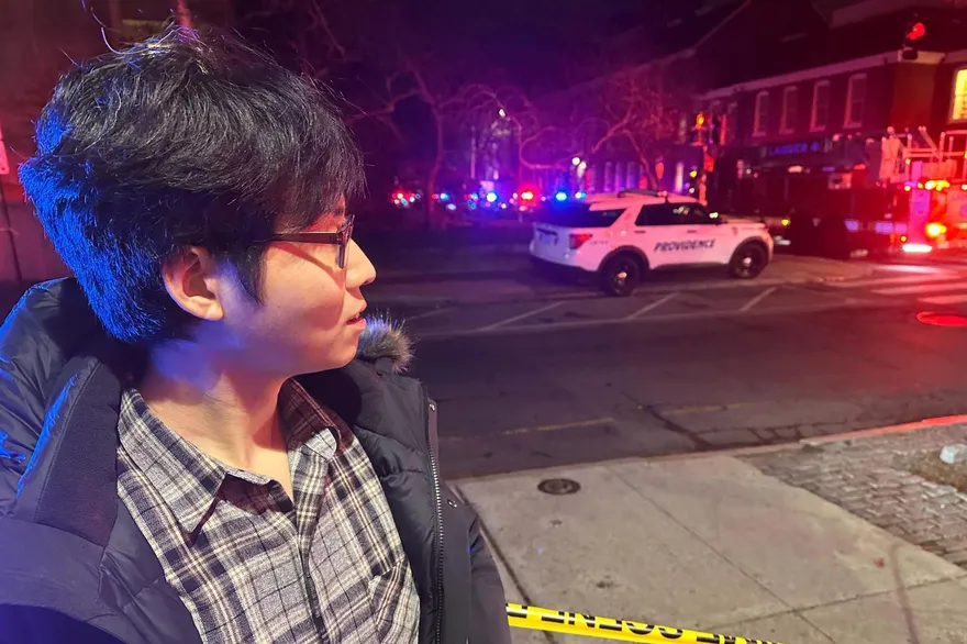 影/布朗大學槍擊案2死9傷　台灣博士生：關燈躲桌下2小時