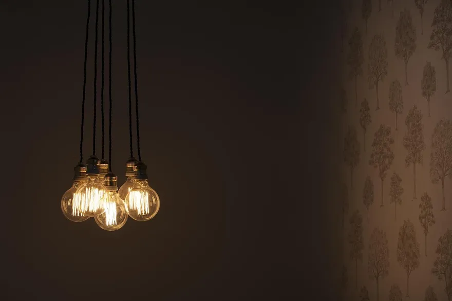 開燈睡覺糖尿病風險增67%！醫揭「褪黑激素」遭抑關鍵