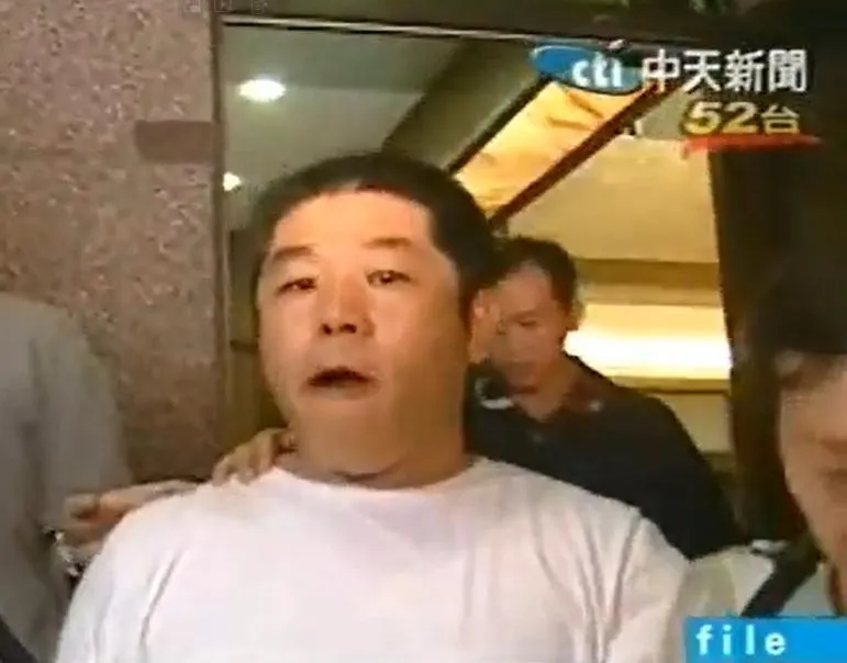 曾涉知名電視台「持槍嗆聲假新聞」　中部角頭郭平輝癌逝