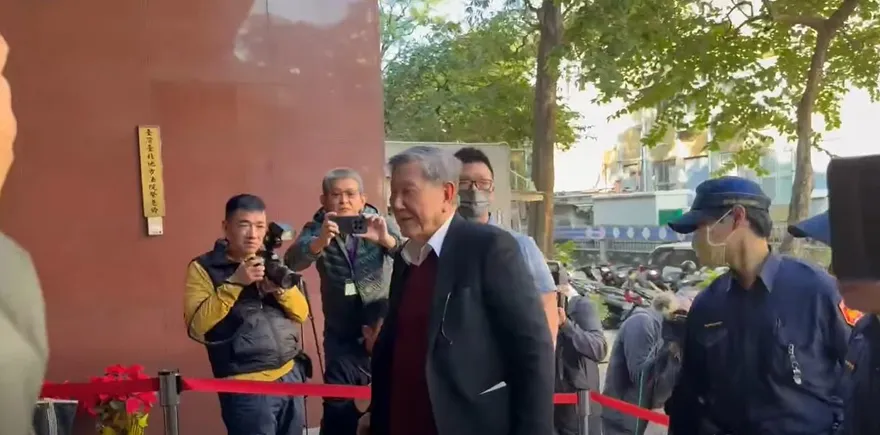 沈慶京突成立臉書粉專！首篇發文砲轟北檢：不要沒證據亂起訴