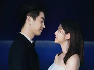 冷暴力成導火線？陳妍希、陳曉結束9年婚　知情者爆「耍大牌出名」再登熱搜