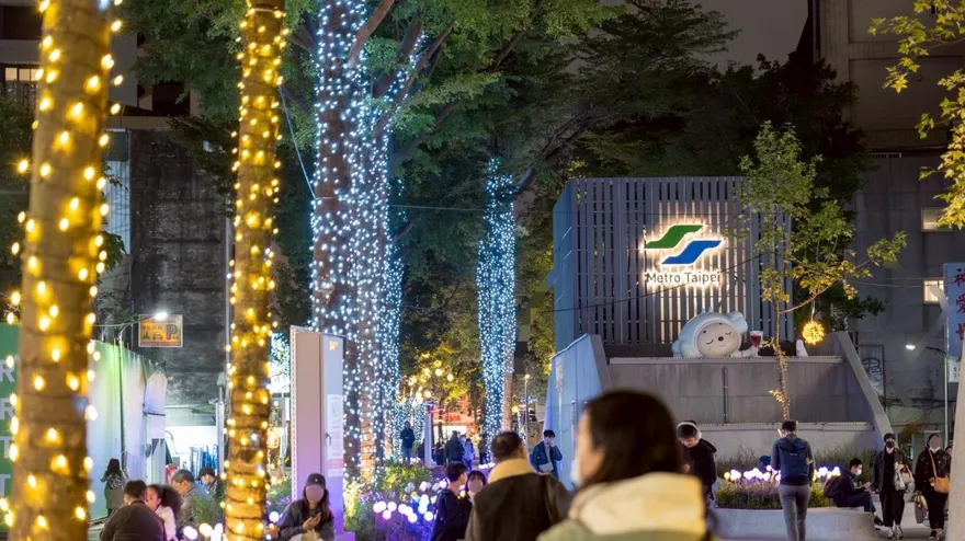 悼念隨機傷人案罹難者　北捷中山站耶誕燈飾緊急關閉3天