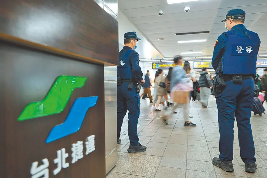 北捷攻擊跟「第五縱隊」有關？青鳥教授奇葩文曝　網起底民進黨員