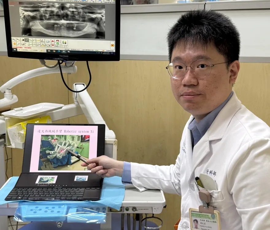 口腔潰瘍逾兩週未癒！菸酒檳榔男確診下顎牙齦癌第二期