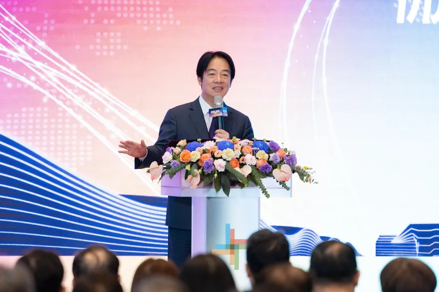 批在野讚賞普丁、擁抱習近平　賴清德：卻要彈劾台灣民選總統