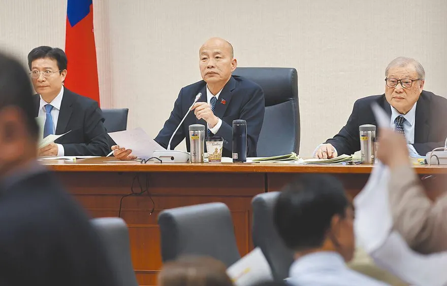 賴清德被狠打臉！羅智強戳破「綠營抹紅韓國瑜一條龍」內幕