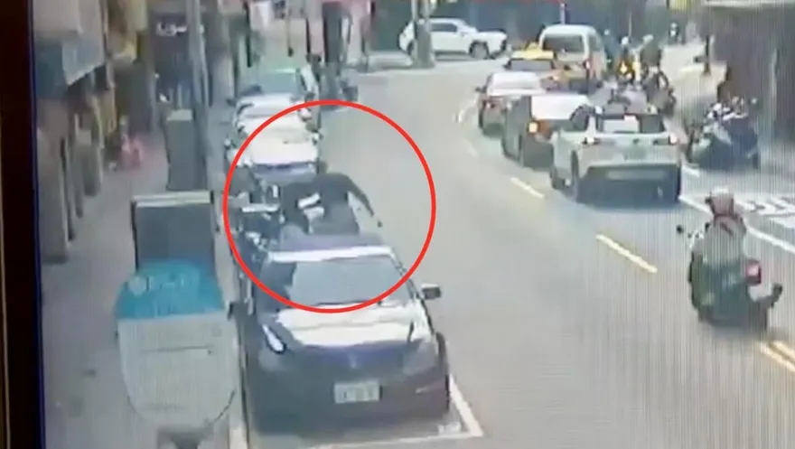 影/新北中和麵店搶座位爆衝突　男持斧頭打人遭逮