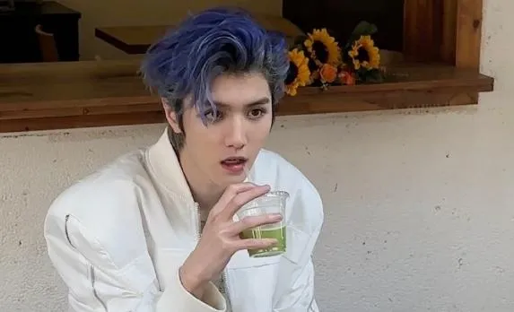 影/24歲男偶像靈超暴走毆打跟拍女粉　被打私生飯竟嗨喊：香香的