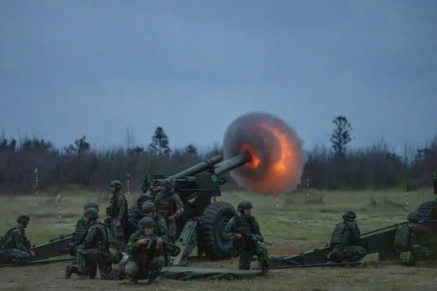 兩岸若開戰「願讓自己或家人上戰場」？網路民調「破6成怒表態」