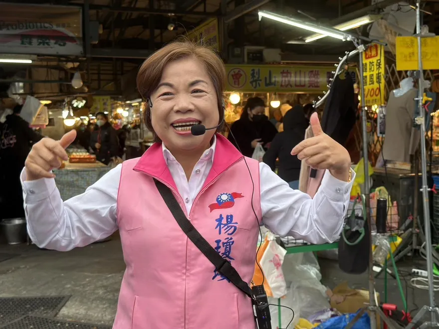 從「勝利路」起跑！楊瓊瓔掃「好康」黃昏市場拚台中市長提名